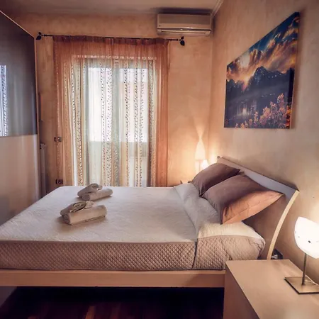 Travelershome Ciampino Suite *