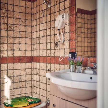 Travelershome Ciampino Suite Bed & Breakfast Ciampino